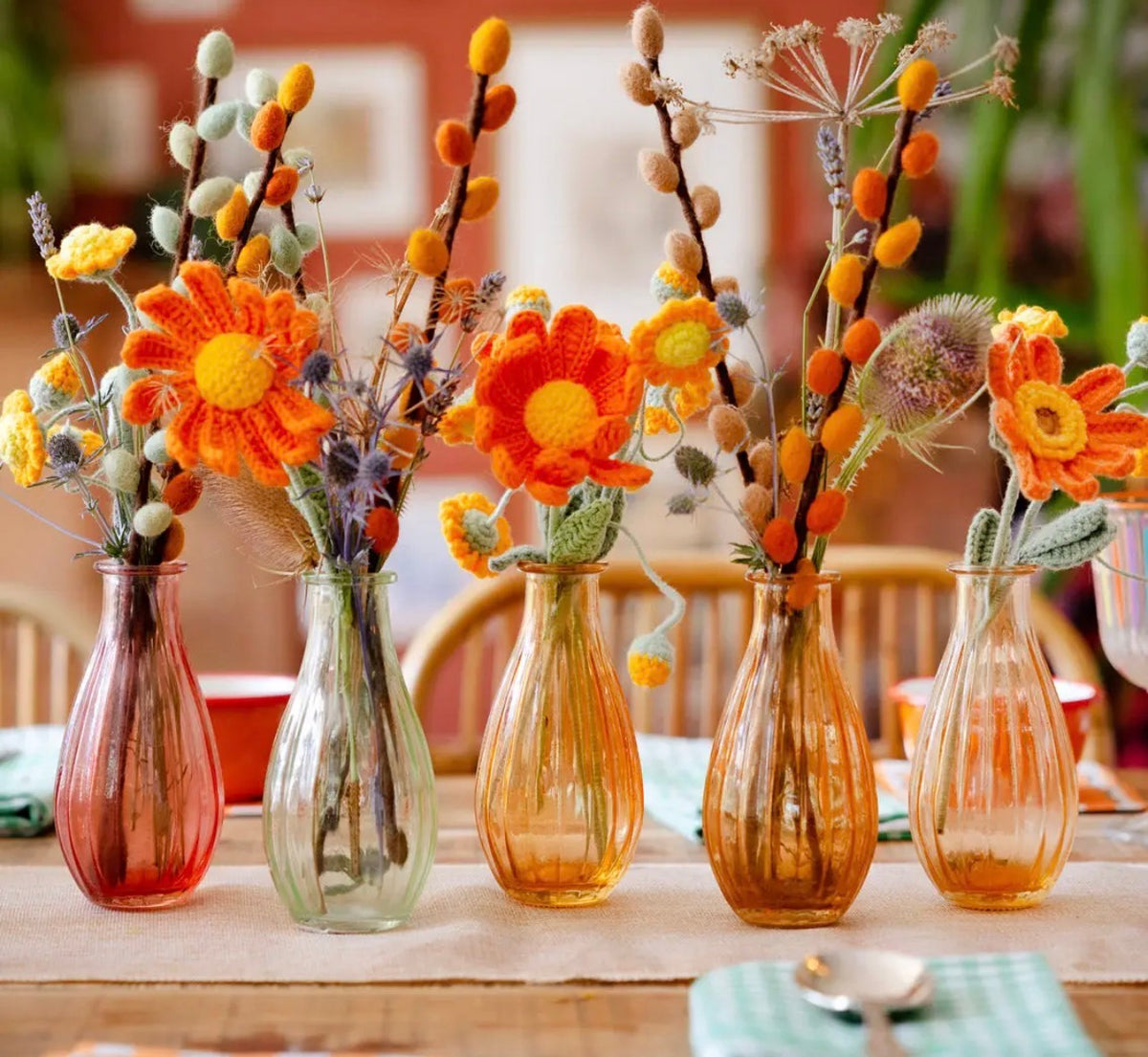 Talking Tables Handmade Autumn Felt Branches – Assorted Colours