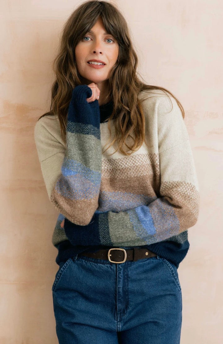 Lily & Me Artist sweater in colour block oatmeal