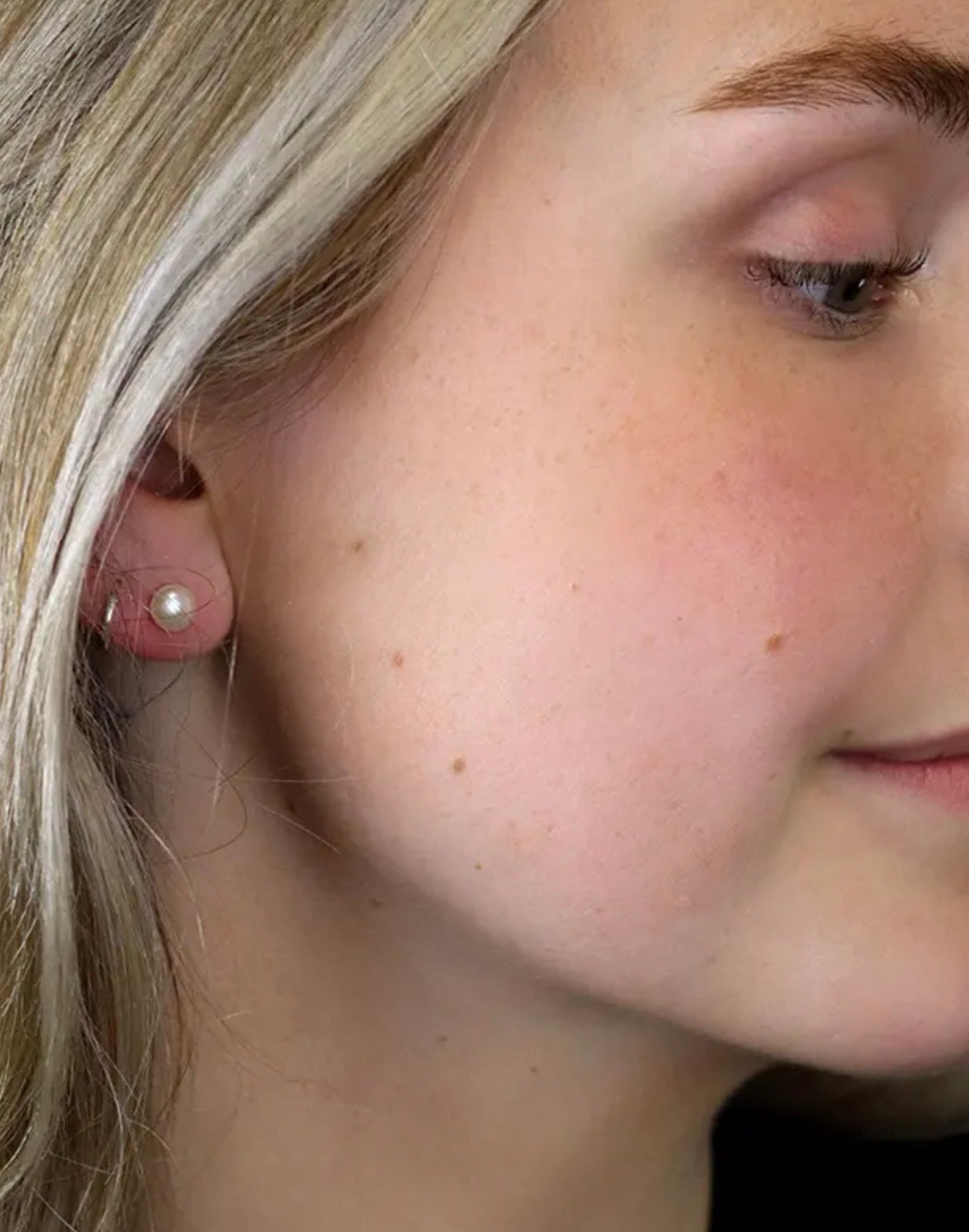 Sterling Silver Freshwater Pearl Stud Earrings