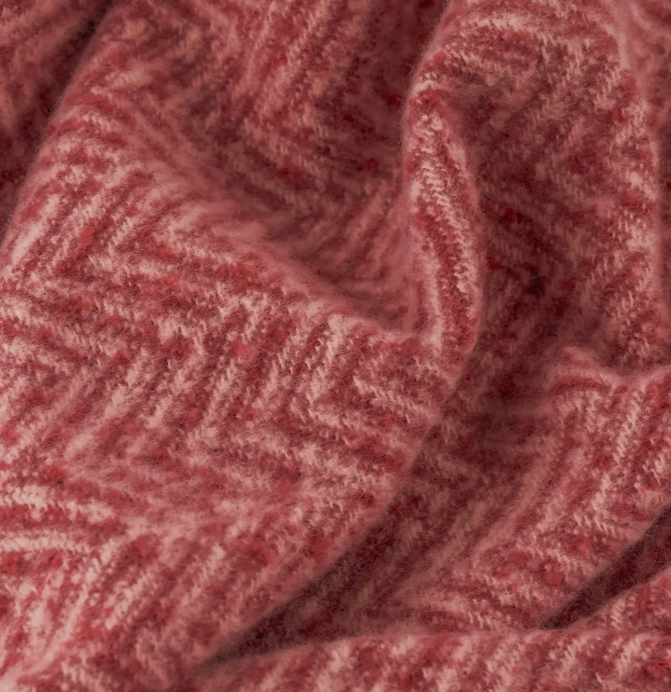 Soft Herringbone Throw Pink/Burgundy